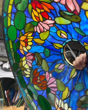 Load image into Gallery viewer, 20" Waterlilies Tiffany Reproduction Lamp